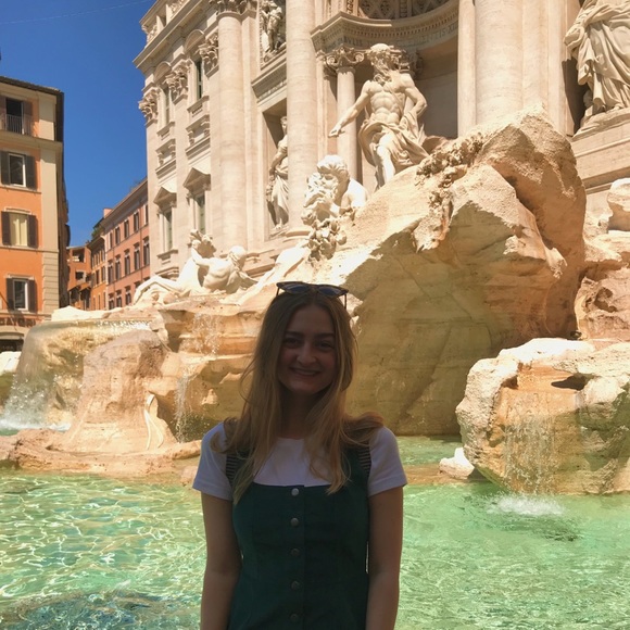 sophiawignall